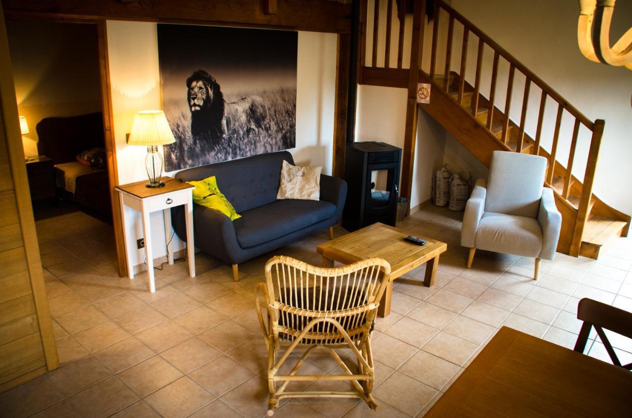Le Petit Rias Gîte Soleil Saint Maurice en Chalencon Exterior foto